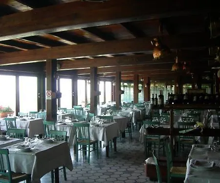 Santa Barbara מלון